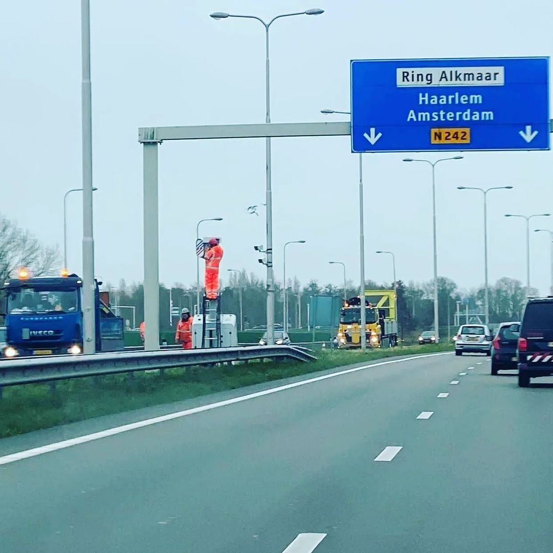 Flexflitser terug op de N242