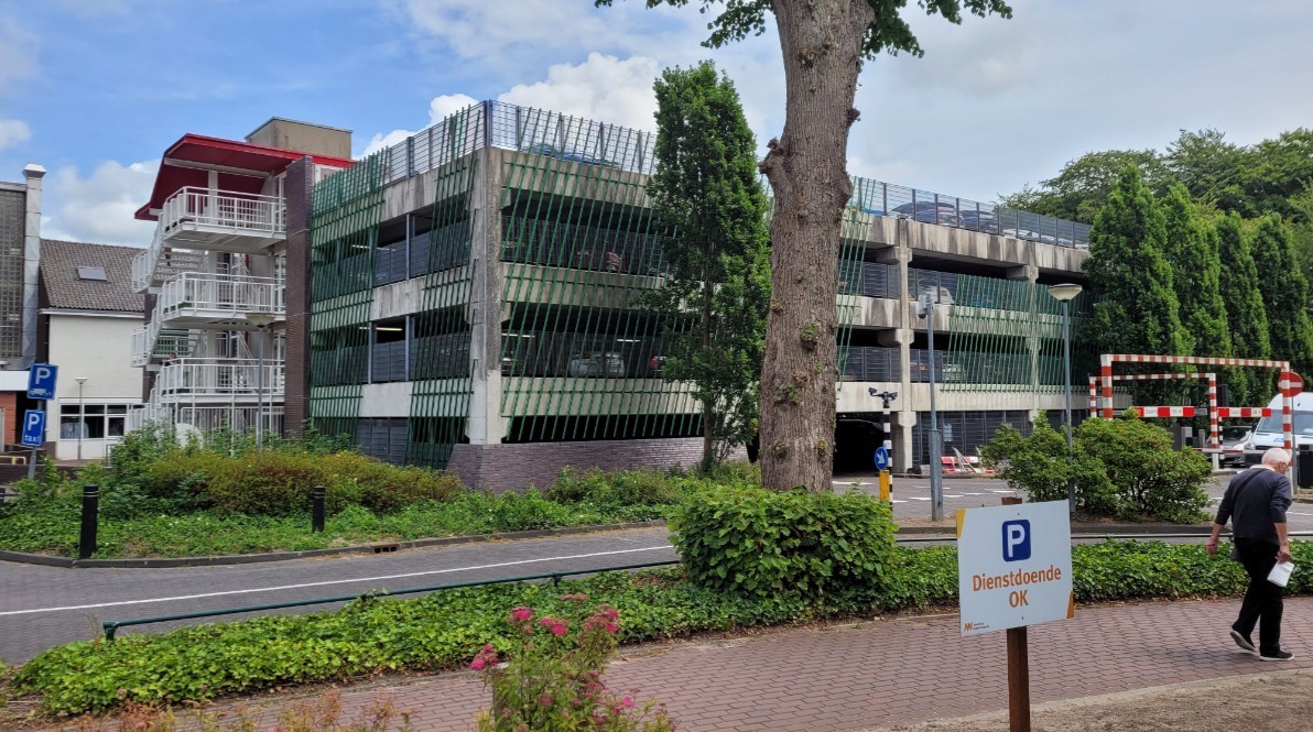 Parkeergarage hoofdingang NWZ Alkmaar gesloten van 13 juli 21:00 tot 15 juli 18:00 uur