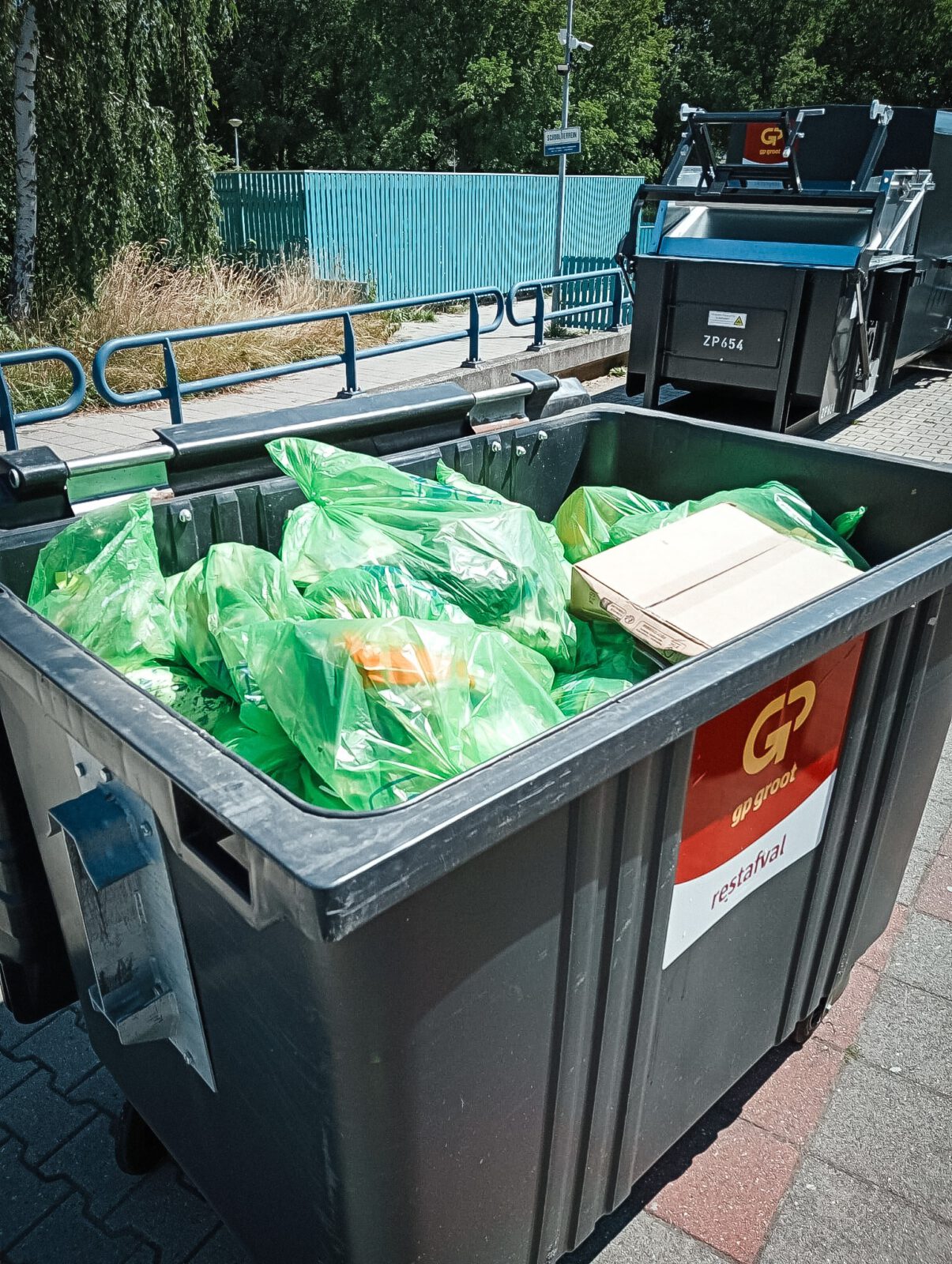 Afvalproject van Dalton College Alkmaar haalt 1.200 kilo zwerfafval en grofvuil op