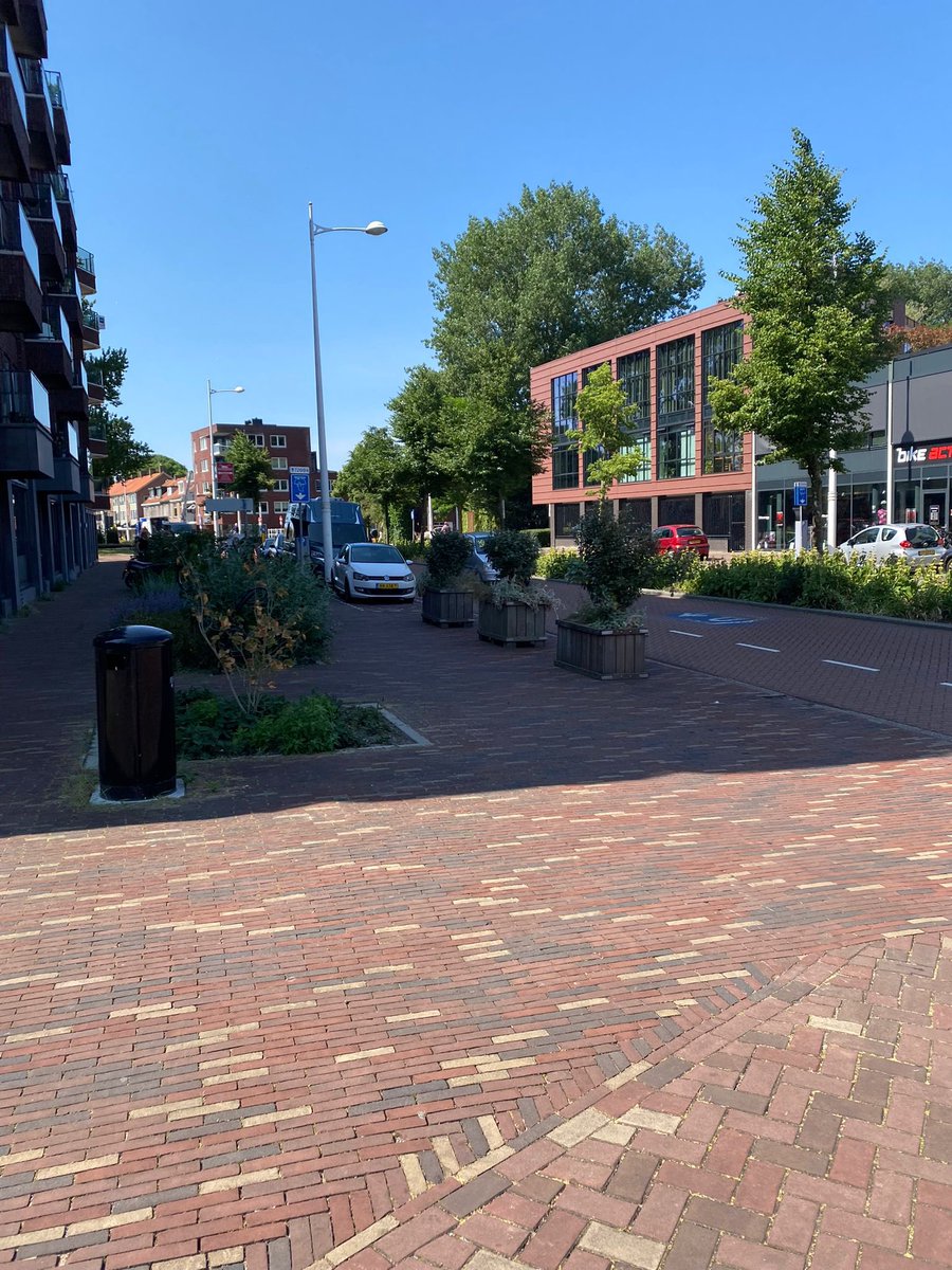 41 verkeersboetes bij extra controles Vondelstraat Alkmaar