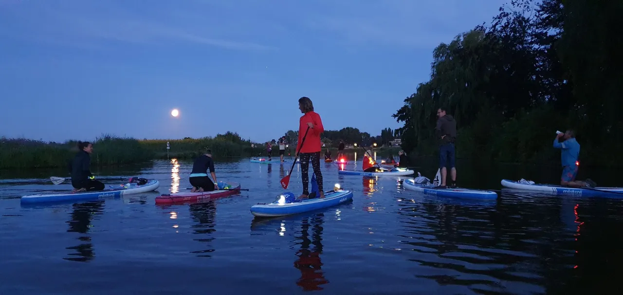 Full moon Sup Tour in Broek op Langedijk