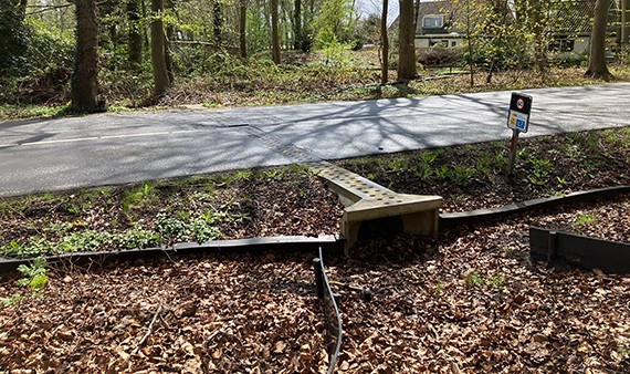 Asfalteren Herenweg (N511) in Bergen na vervanging paddentunnels