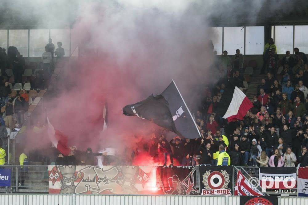 Tien AZ'ers verslaan Legia