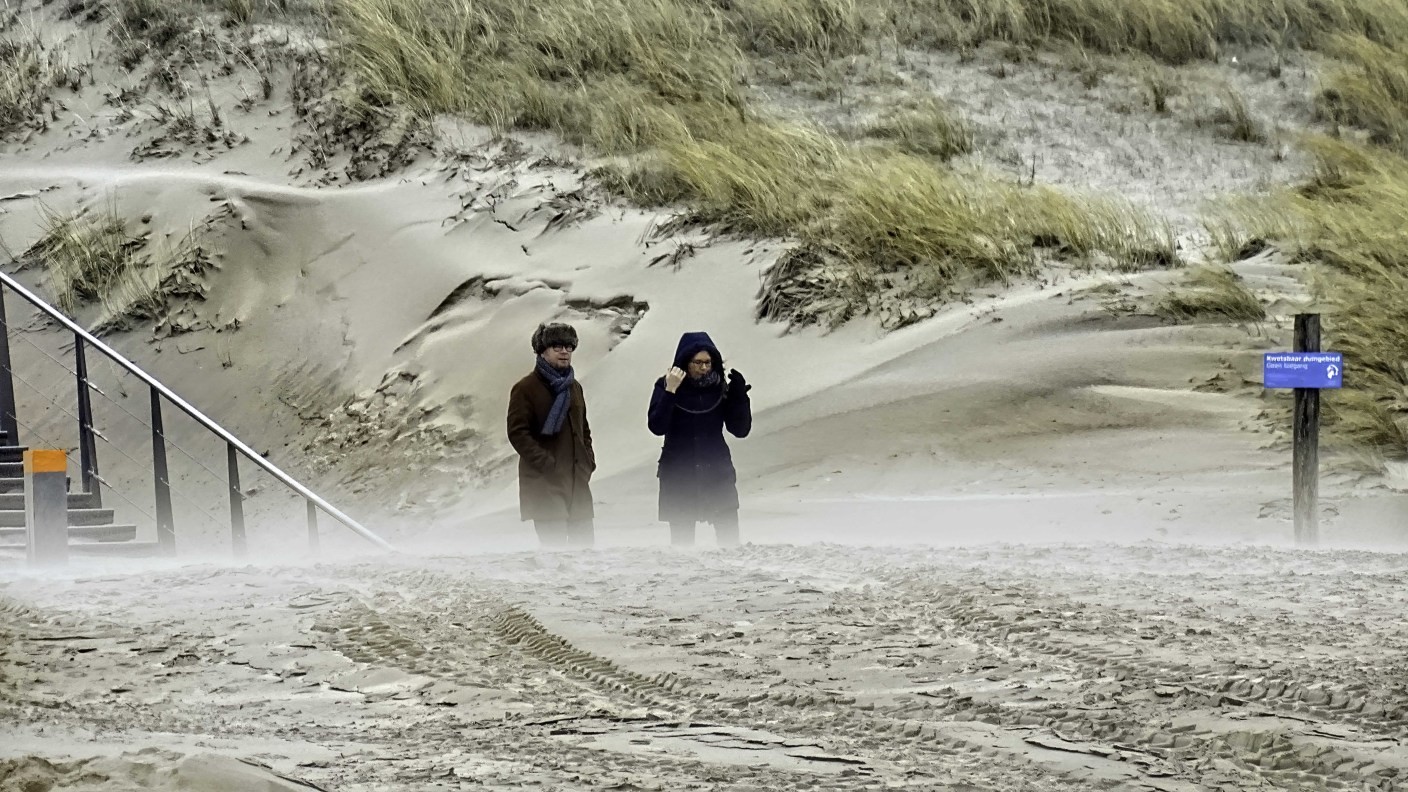 Het weer van vandaag: onstuimig met veel wind