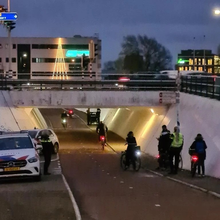 Opnieuw 16 bekeuringen voor fietsen zonder verlichting