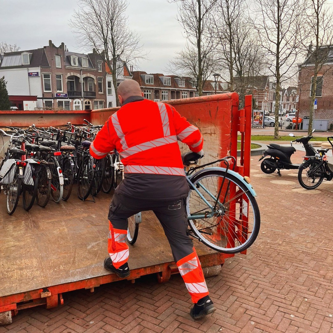 Opnieuw fietsen weggehaald op Station Alkmaar door Stadswerk072