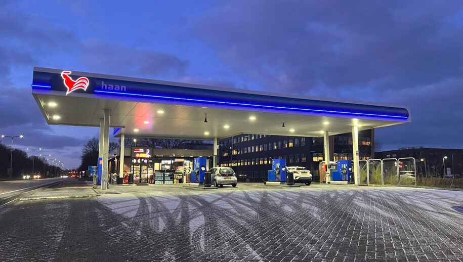 Grand Opening en acties bij tankstation haan Bergermeer