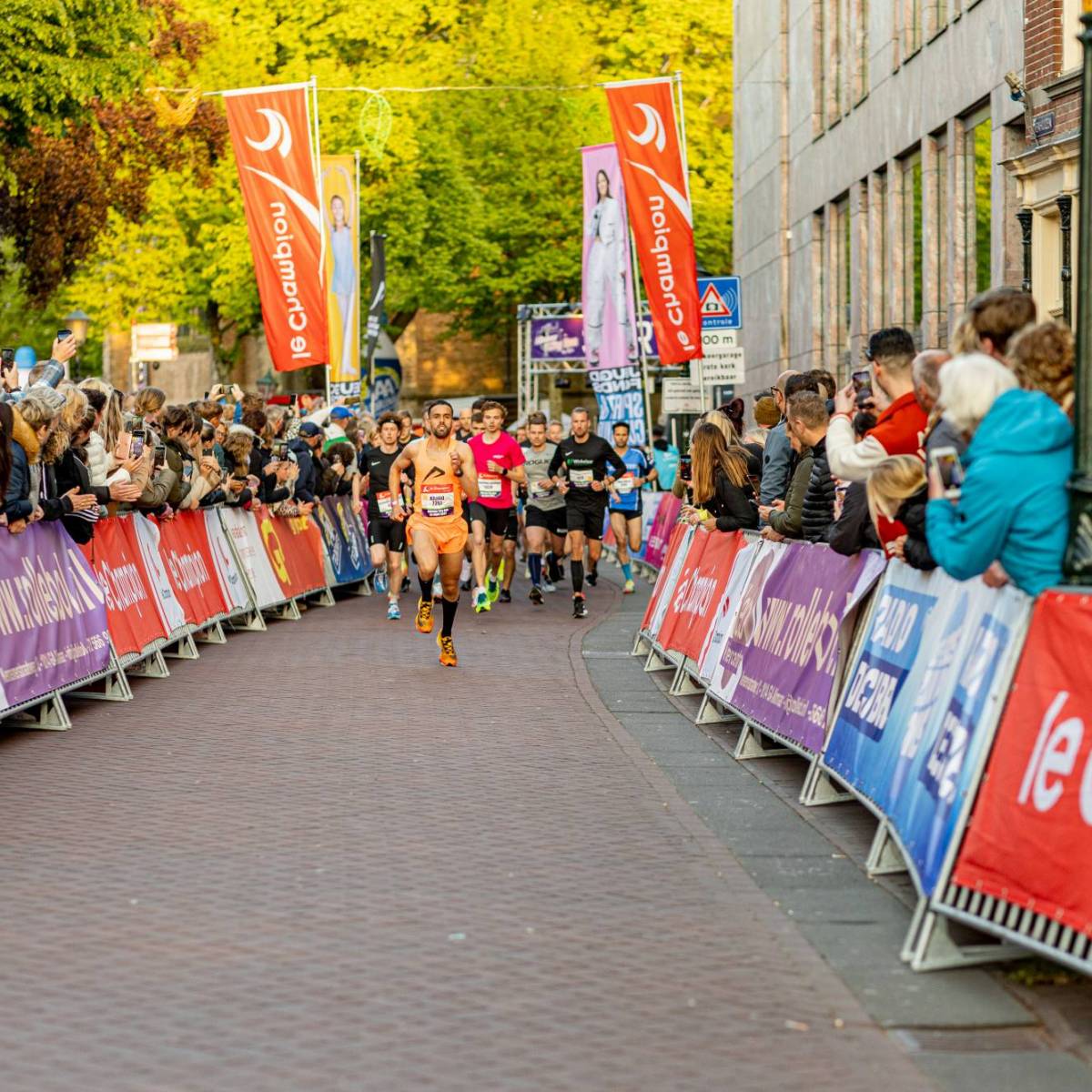 Inschrijving Alkmaar City Run by night 2024 nu geopend! Streekradio