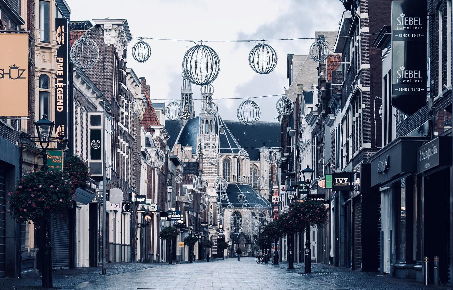 Denk mee over de toegangen tot de Grote Kerk Alkmaar