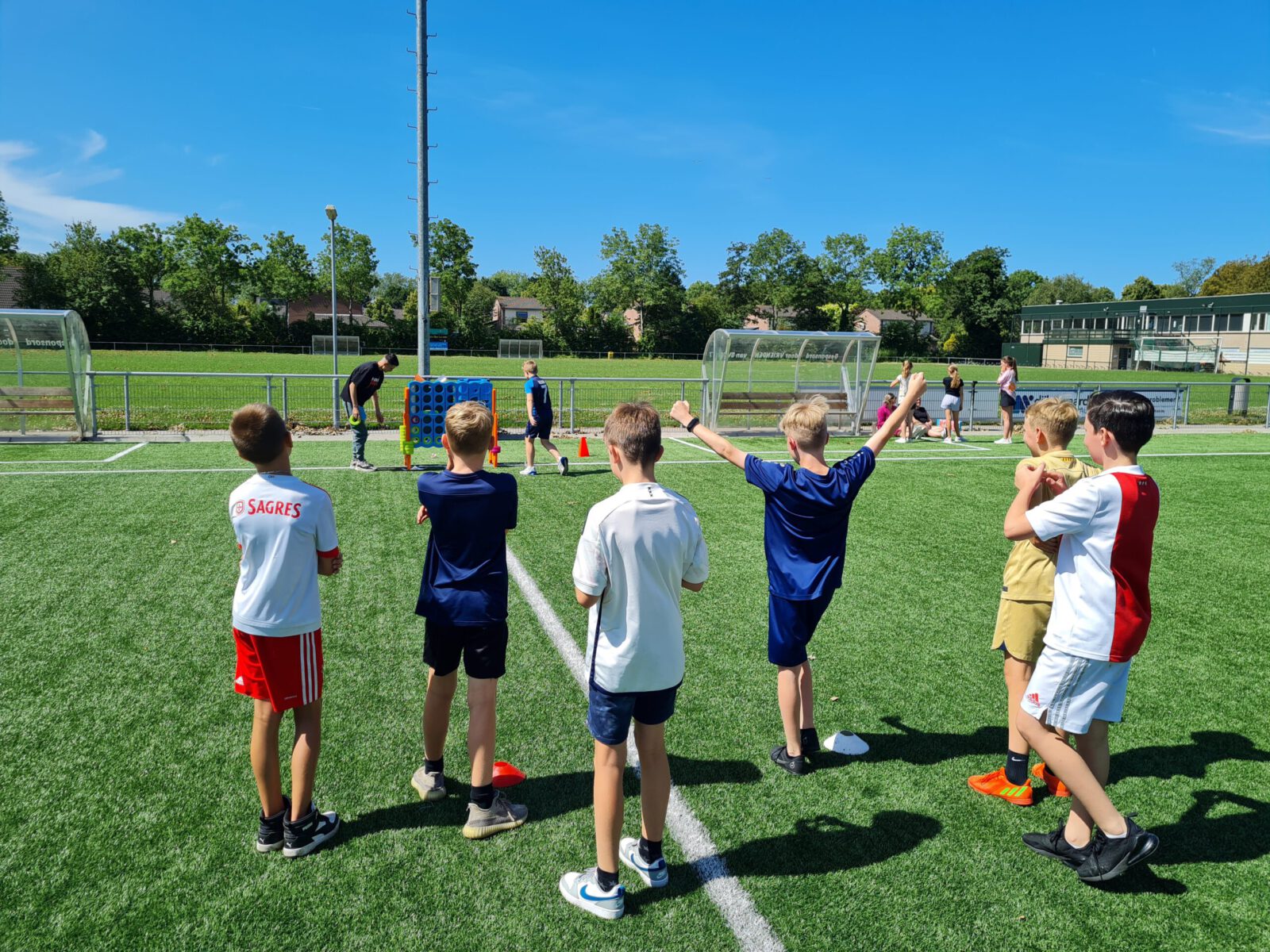 Jongeren van het Dijk & Waard College zetten zich sportief in voor de maatschappij 