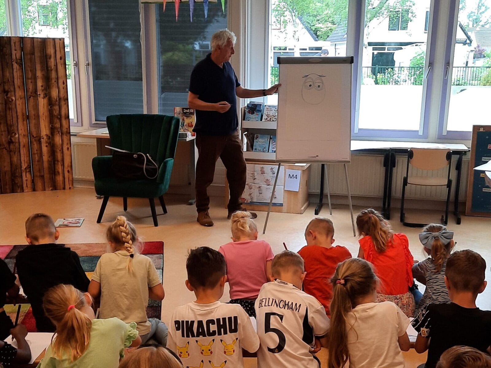 Feestelijke opening nieuwe schoolbibliotheek op Basisschool Erasmus