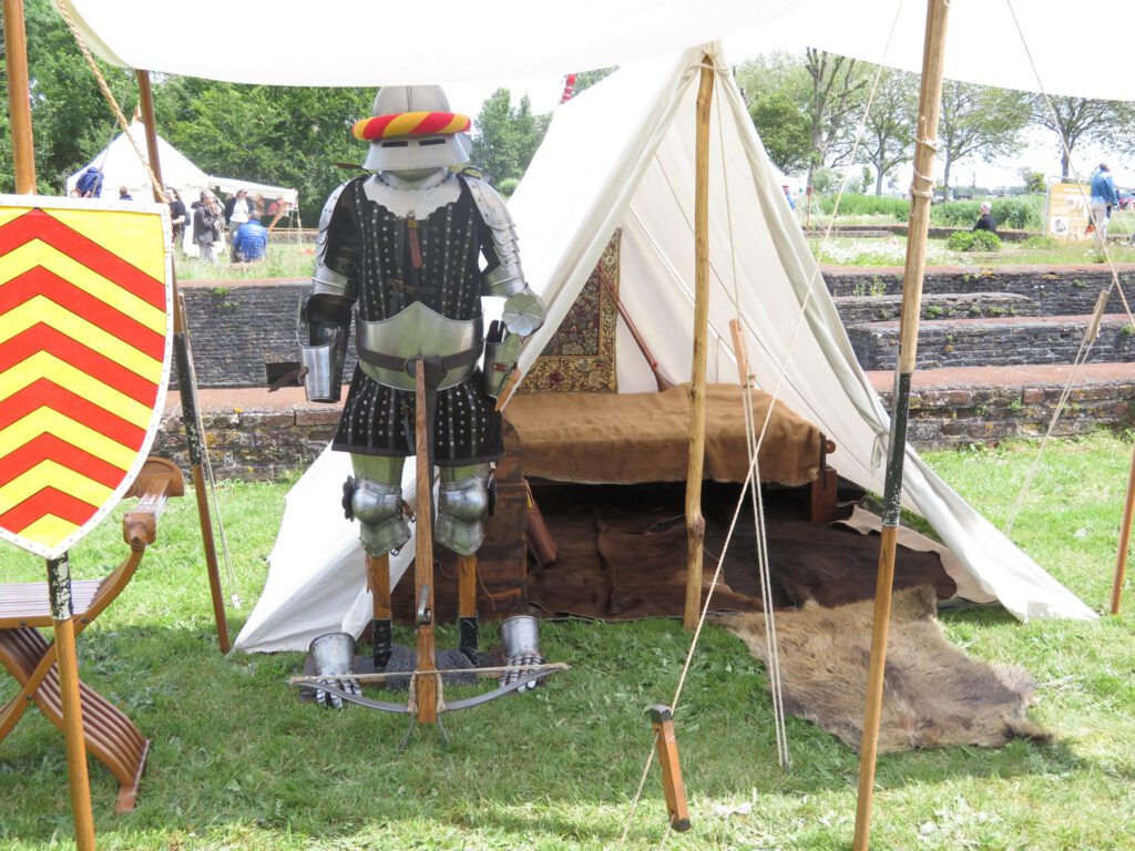 Hoeverdorpsfeest Egmond aan den Hoef vol met historisch gevoel