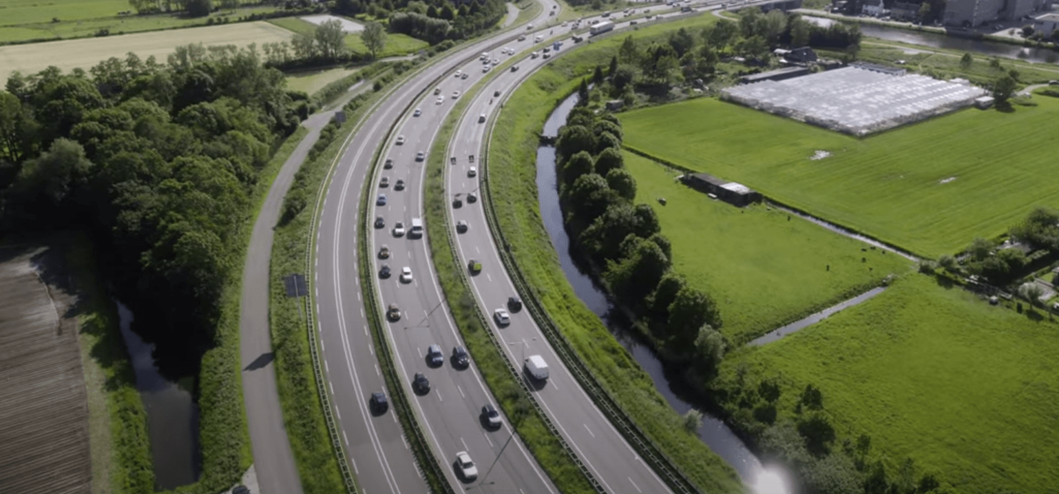 N242 richting A9/Alkmaar dicht in juni door vernieuwing asfalt