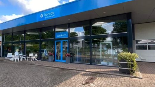 Kringloopwinkel Dorcas in Heiloo wil winkel vergroten met opslagruimte