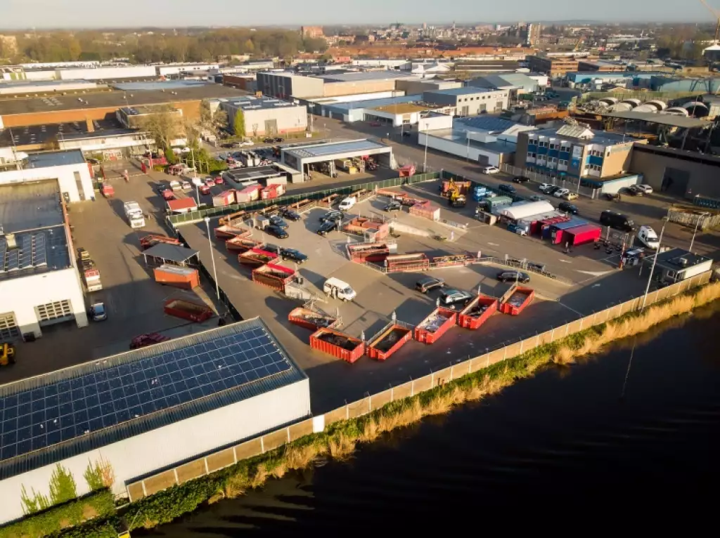 Afvalbrengstation naar Diamantweg in Alkmaar