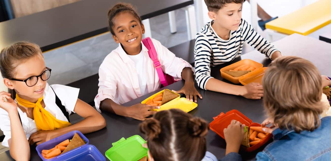 Gemeente gaat schoolmaaltijden uitdelen op een aantal scholen