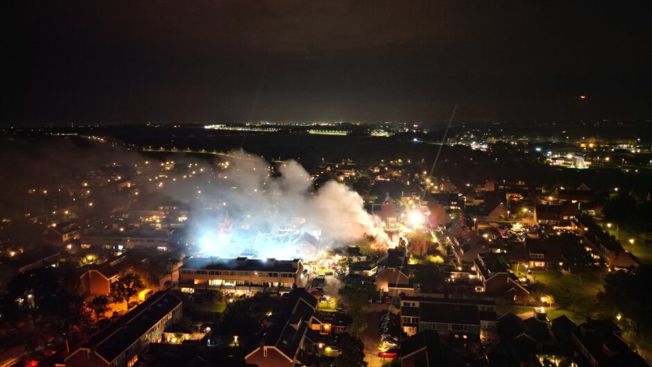 Zeer grote brand schoolgebouw Uitgeest