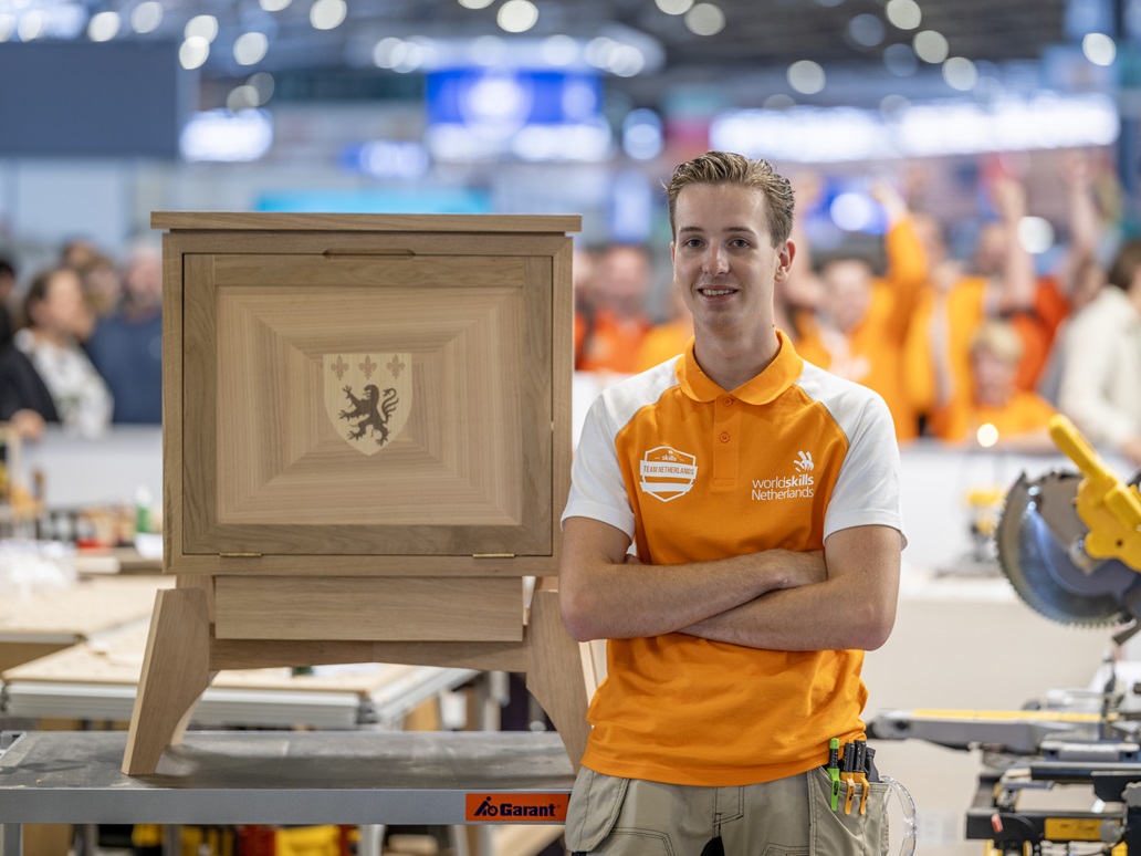 Student Jort Rommel wint Medal for Excellence tijdens WorldSkills