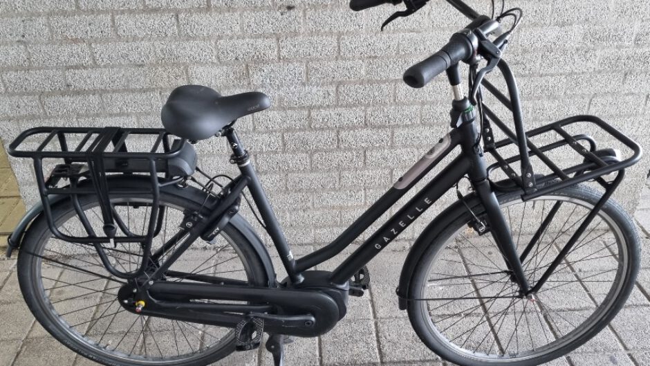 Politie op zoek naar eigenaren groot aantal gestolen fietsen