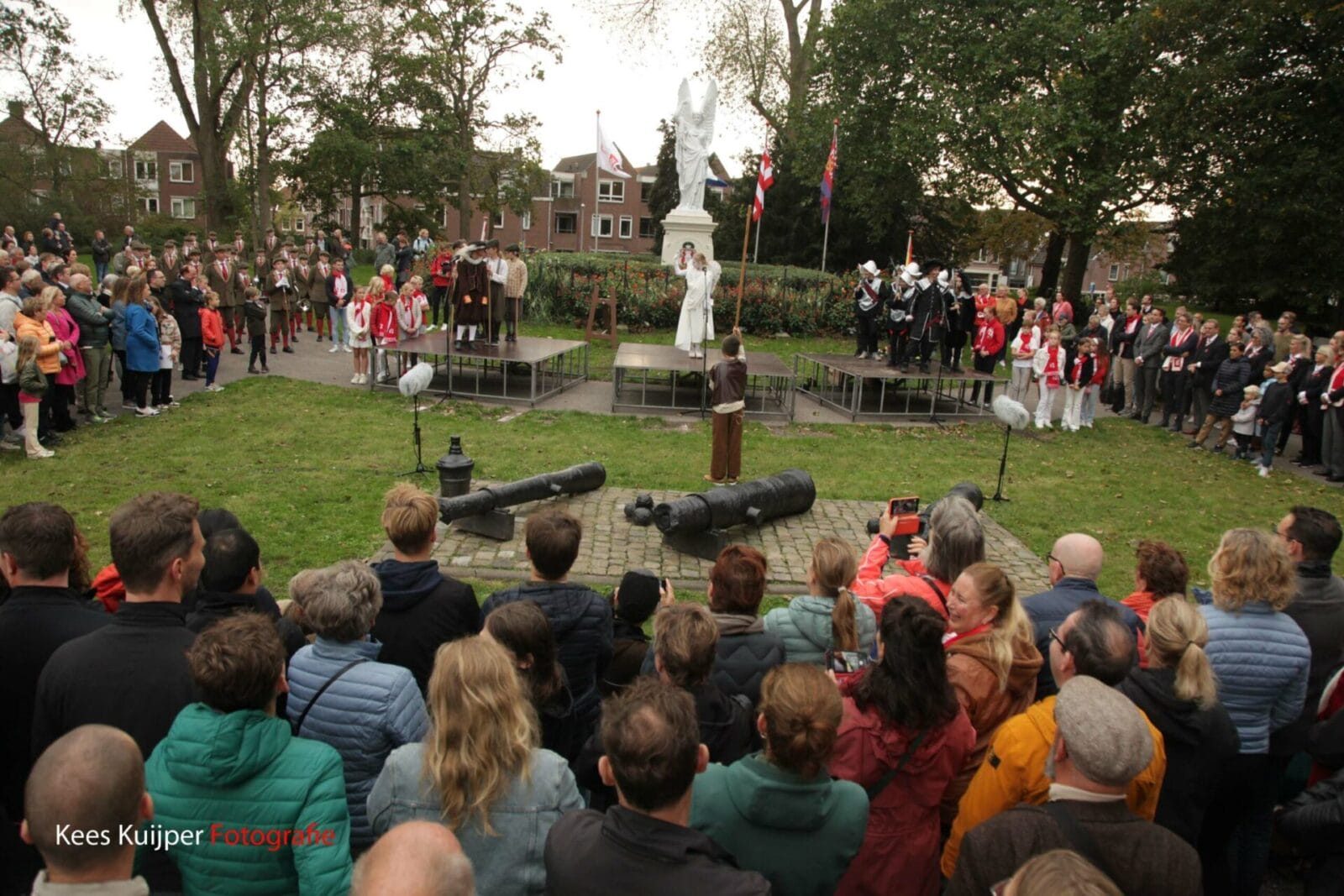 Kranslegging “Een krans voor Victorien”