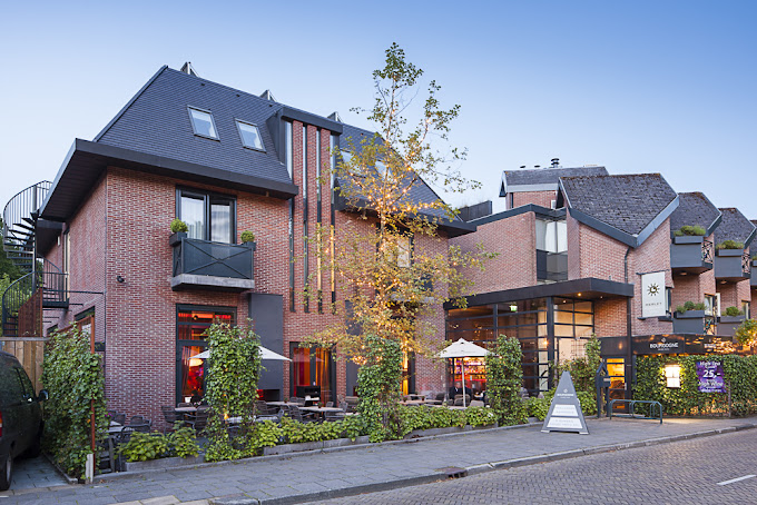 Michelinster voor Hotel Restaurant Merlet Schoorl en restaurant Apicius in Bakkum