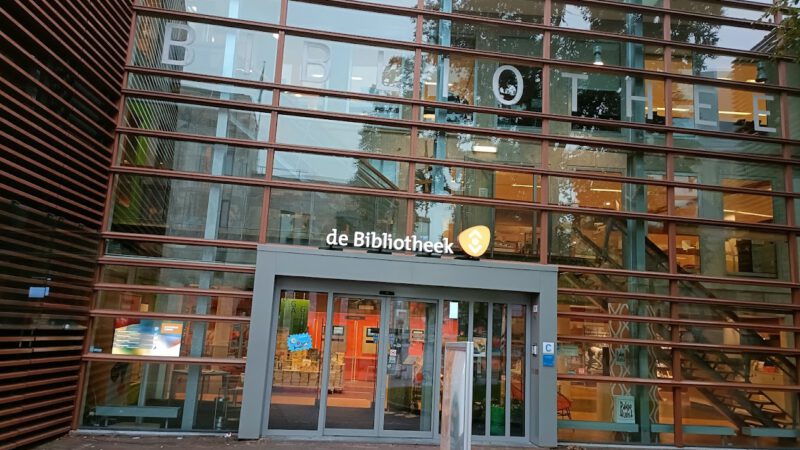 Meer in de bieb dan boeken lenen