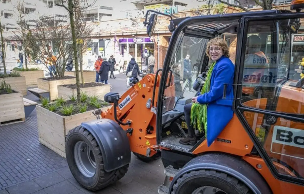 Alkmaar verwelkomt het Wandelend Bos