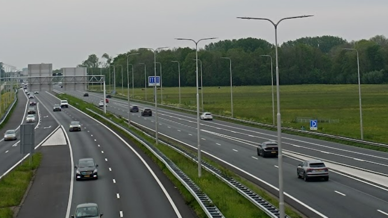 Nachtelijke asfaltwerkzaamheden rond Alkmaar Nachtelijke asfaltwerkzaamheden rond Alkmaar
