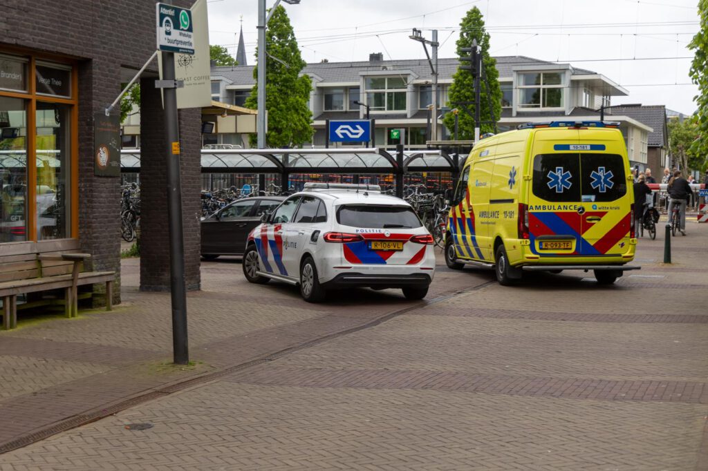 Persoon overleden bij aanrijding met trein in Heiloo (Foto's)
