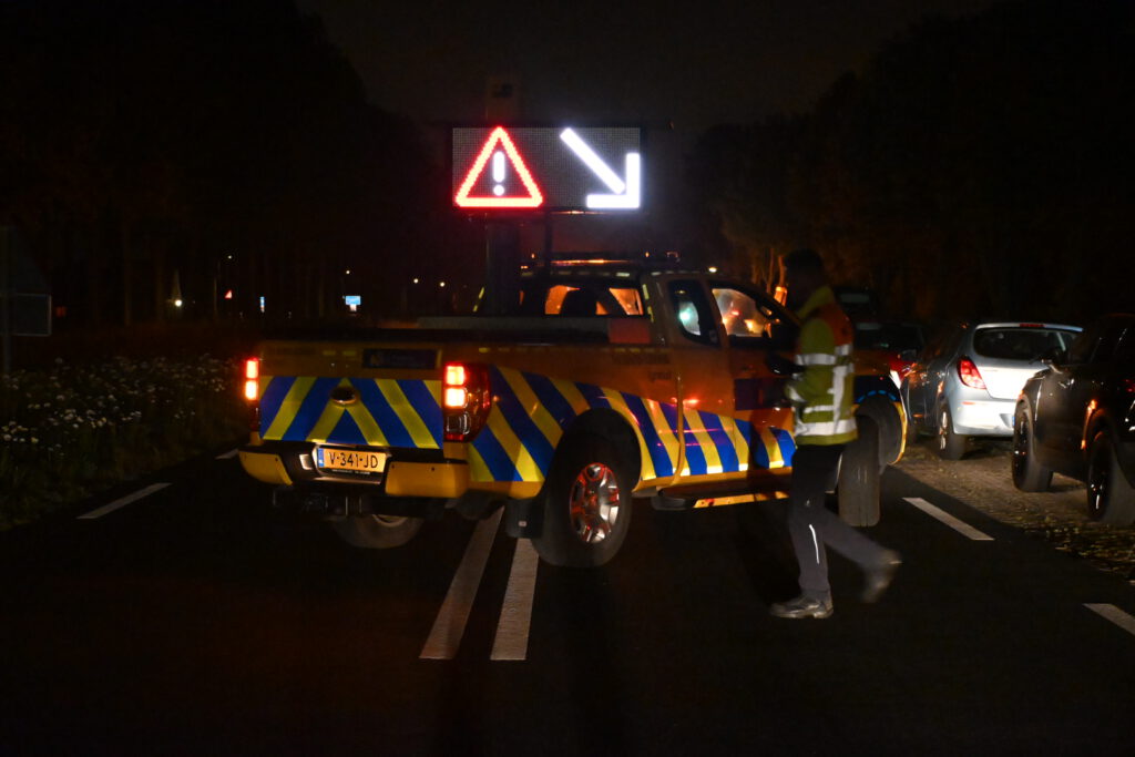 Ongeduldige passant betrapt op alcohol bij auto te water aan Noordervaart in Stompetoren