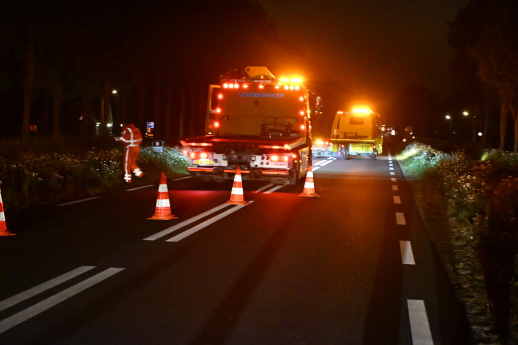 Ongeduldige passant betrapt op alcohol bij auto te water aan Noordervaart in Stompetoren