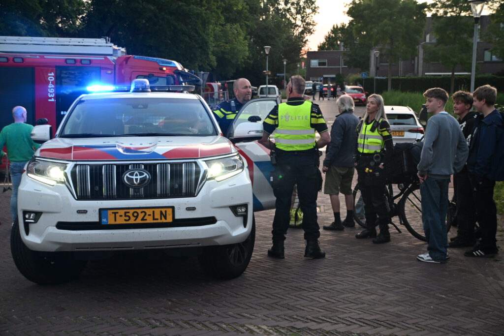 Dixi gaat in vlammen op in Heiloo (FOTO'S)