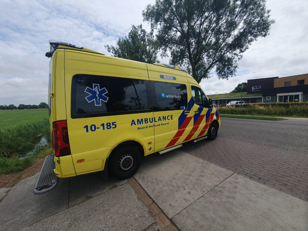 Fietser raakt te water in Heiloo