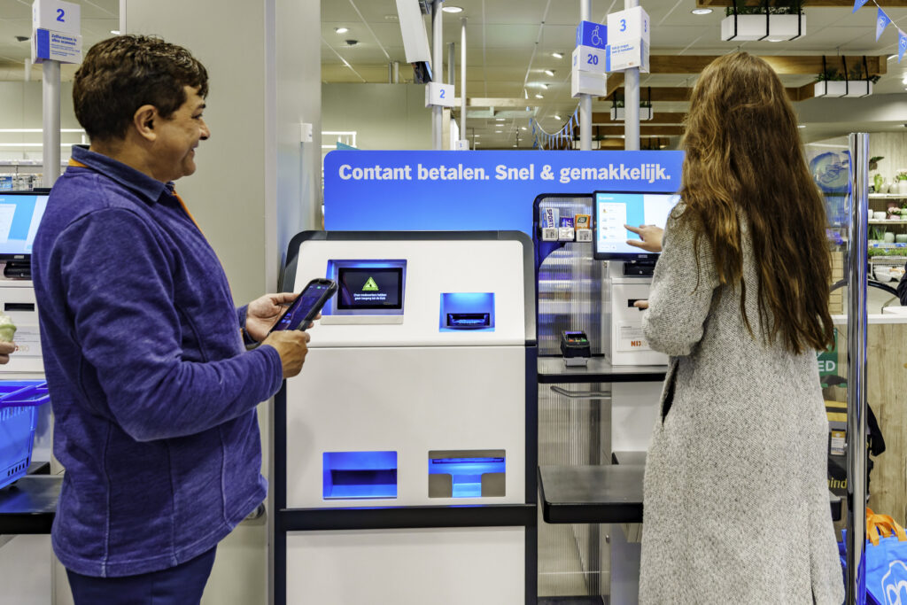 Topdrukte bij opening Albert Heijn De Mare [FOTO'S]
