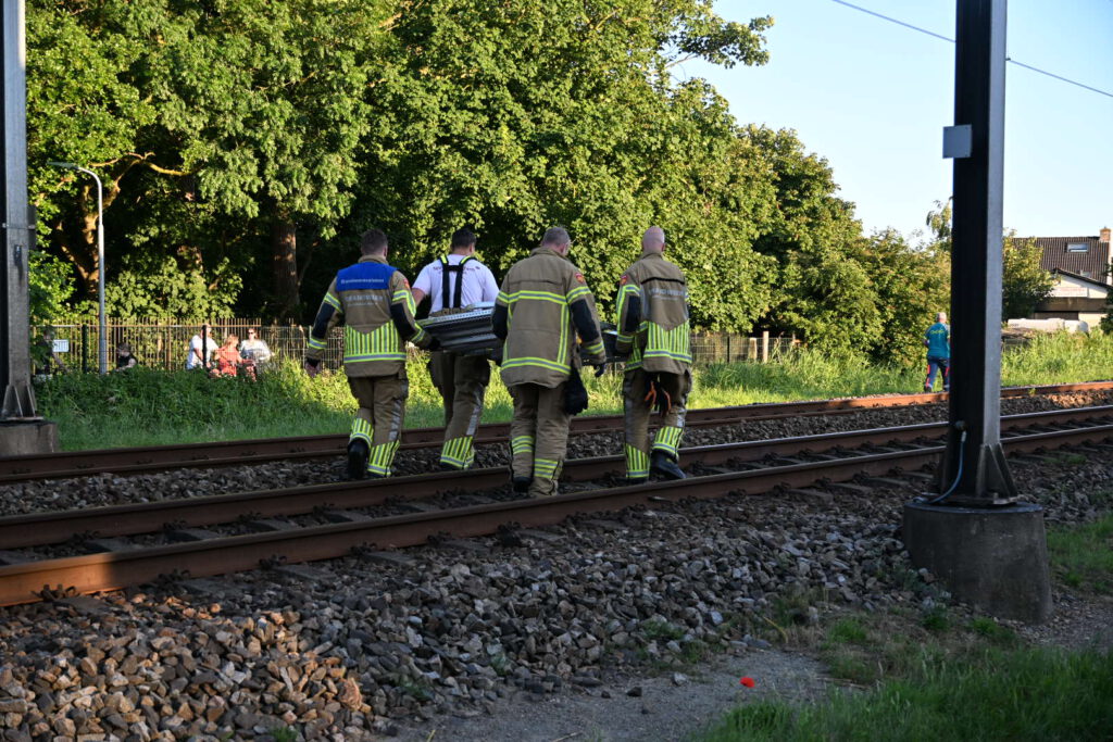 Vrouw gewond bij explosie in trein tussen Alkmaar en Uitgeest. [FOTO'S]