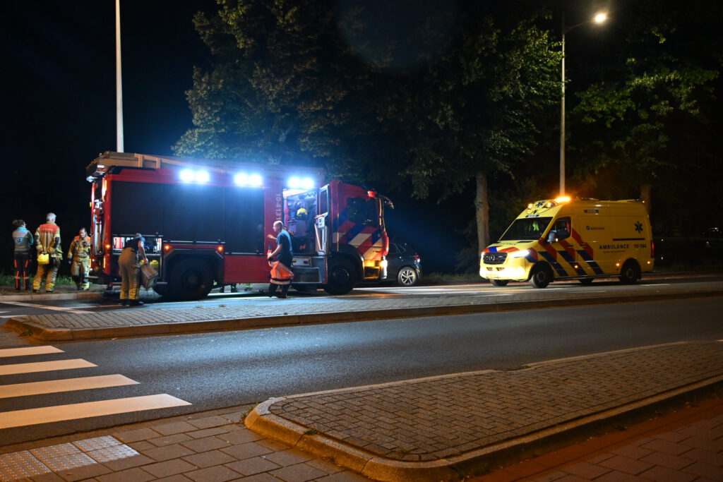 Hulpdiensten uitgerukt voor mogelijk persoon te water in Alkmaar [FOTO'S]