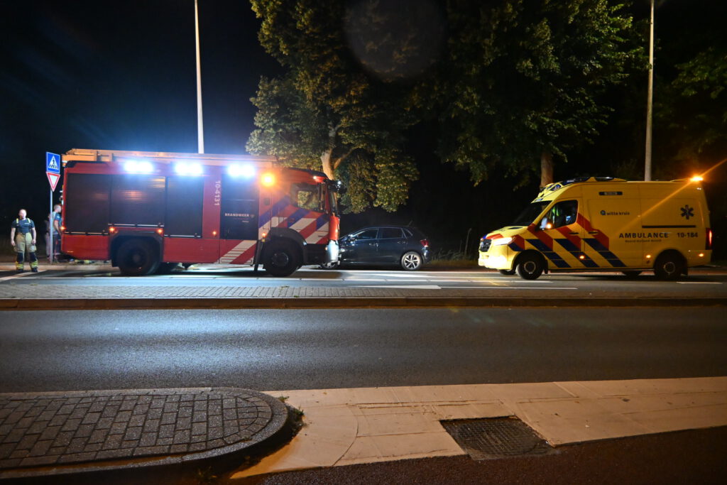 Hulpdiensten uitgerukt voor mogelijk persoon te water in Alkmaar [FOTO'S]