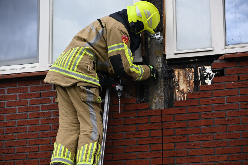 Woningbrand gemeld aan Hiemerwaard in Alkmaar