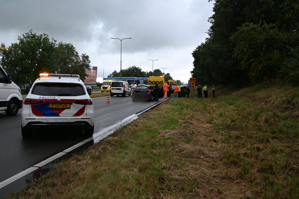 Kettingbotsing met vier auto’s op N9 in Alkmaar