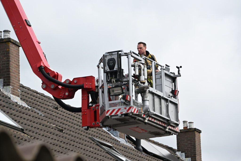 Woningbrand gemeld aan Hiemerwaard in Alkmaar