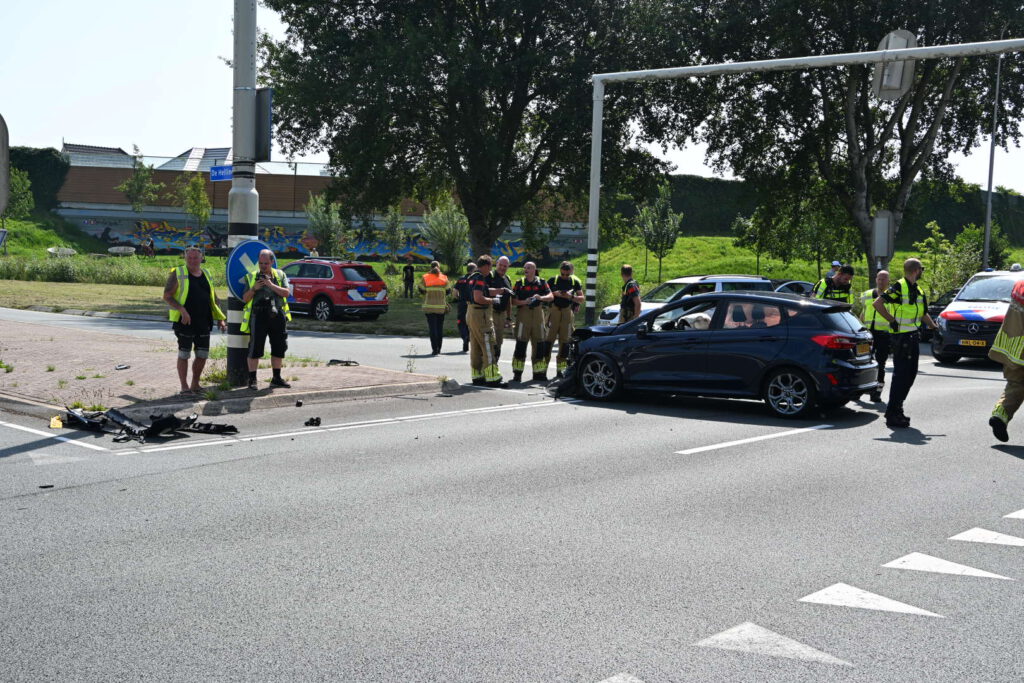 Hulpdiensten groots opgeroepen voor ongeval in Alkmaar