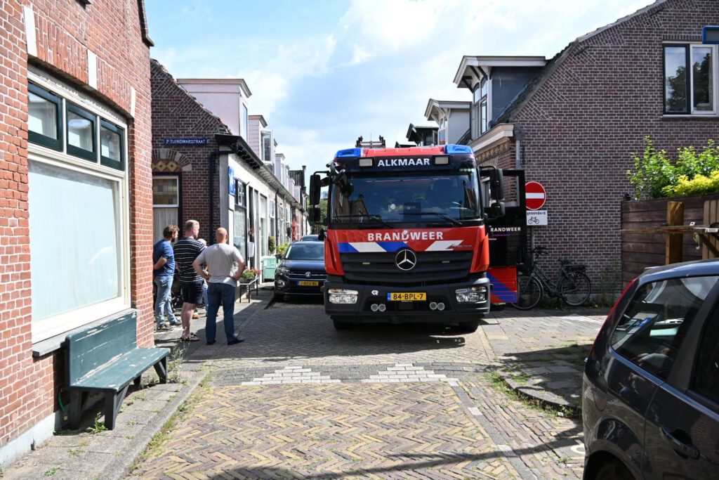 Brandweer doet bijzondere ontdekking bij melding gaslucht in Alkmaar