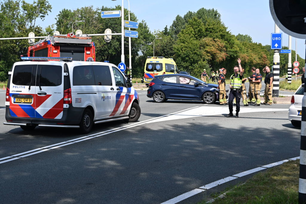 Hulpdiensten groots opgeroepen voor ongeval in Alkmaar